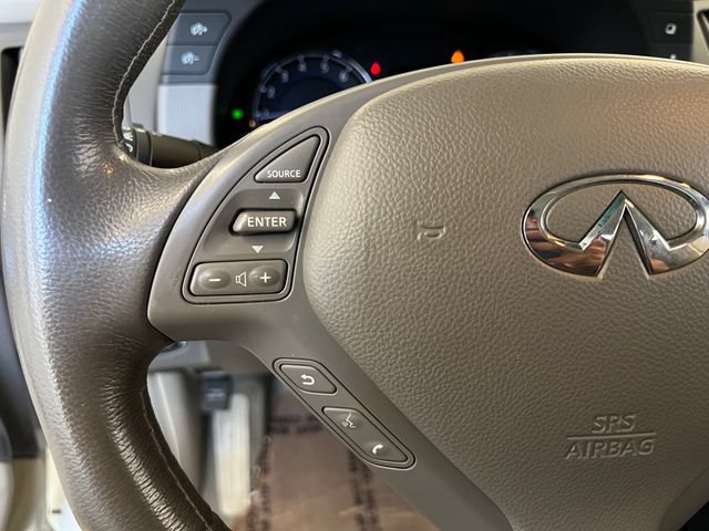 Used 2014 INFINITI Q60 Convertible w/ Premium Package RWD image 35