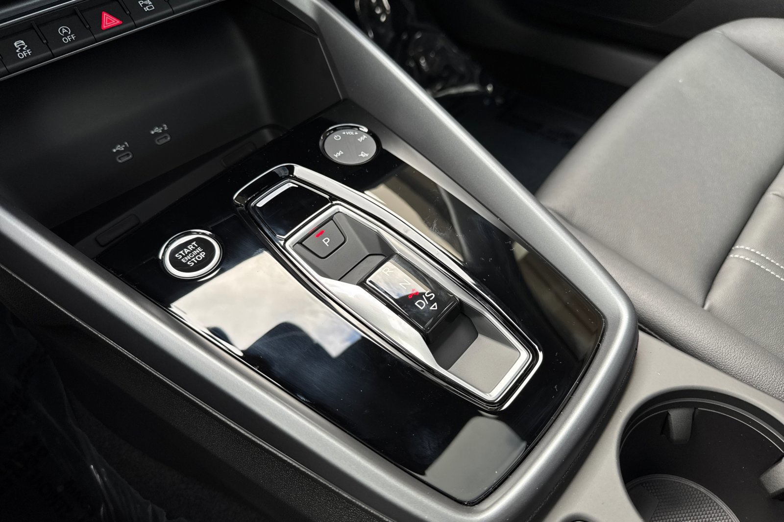 New 2026 Audi A3 2.0T Premium image 18