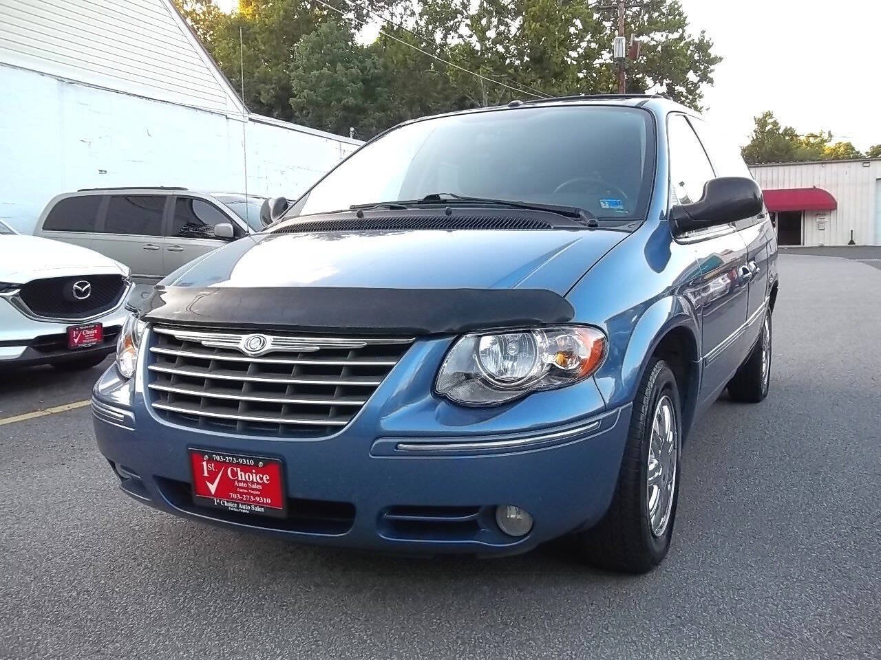 Used 2007 Chrysler Town & Country Limited