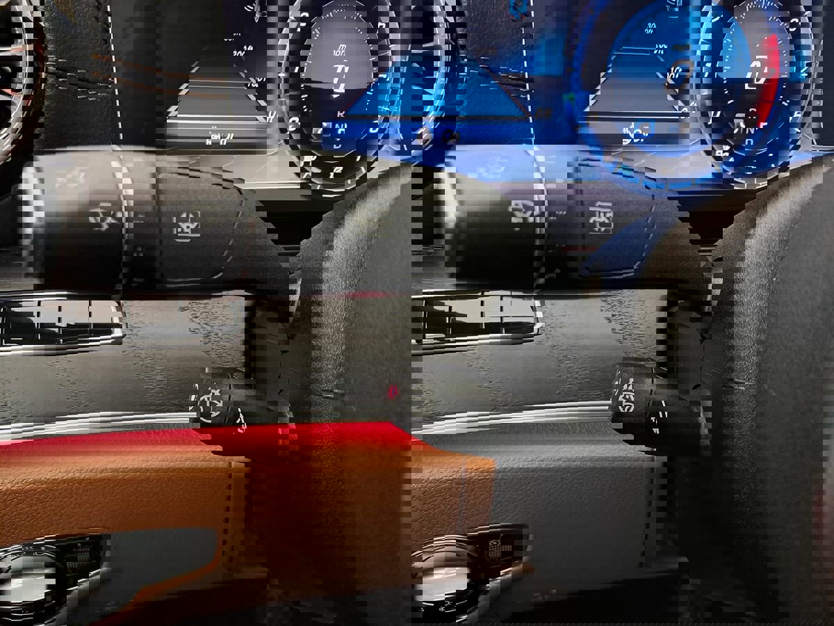 Used 2019 Mercedes-Benz E 450 4MATIC Cabriolet image 22