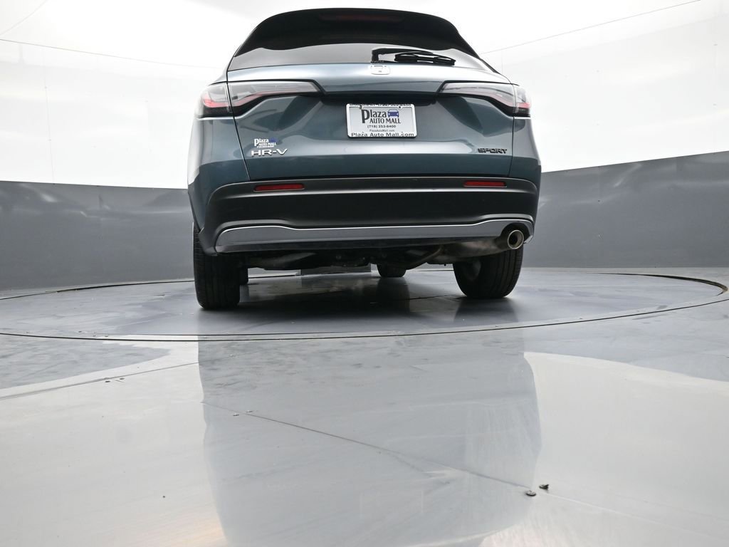 Certified 2025 Honda HR-V Sport image 29