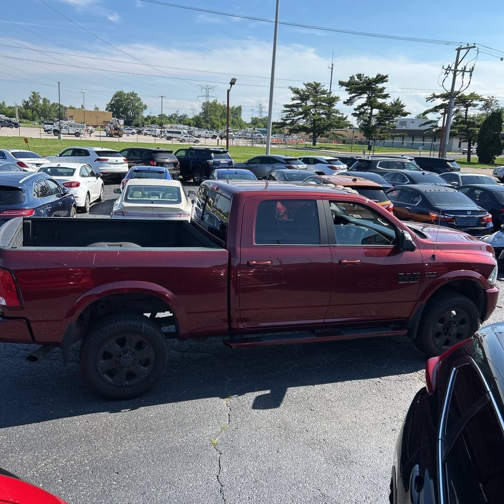 Used 2018 RAM 2500 Big Horn w/ Sport Appearance Group AWD/4WD image 4