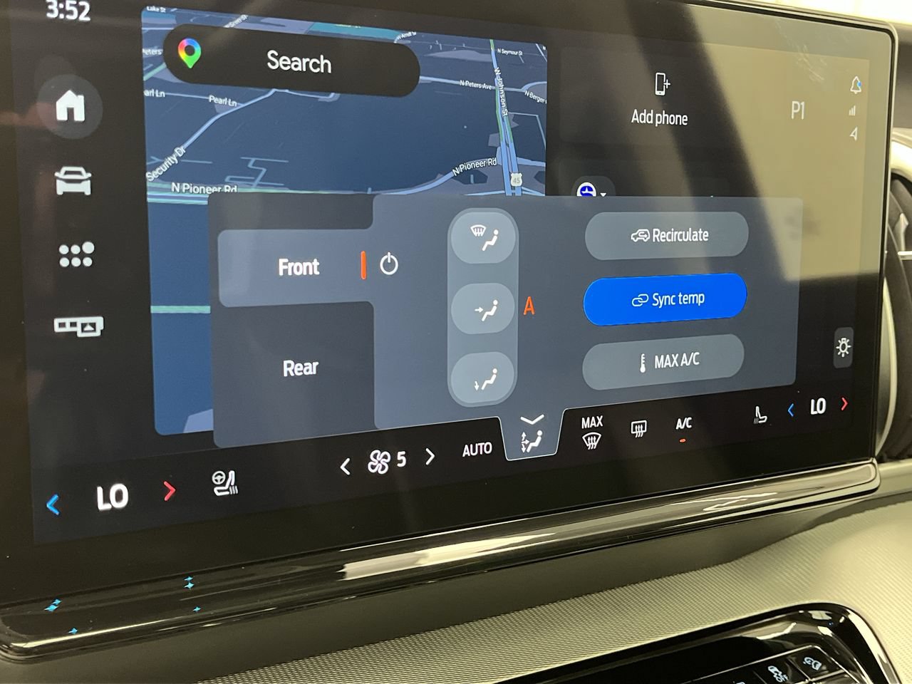 Certified 2025 Ford Expedition Active AWD/4WD image 24