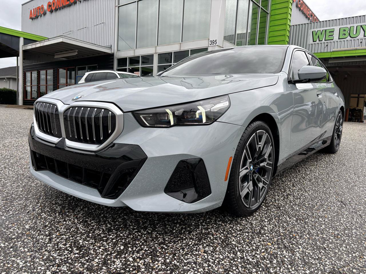 Used 2026 BMW 530i w/ M Sport Package RWD image 11