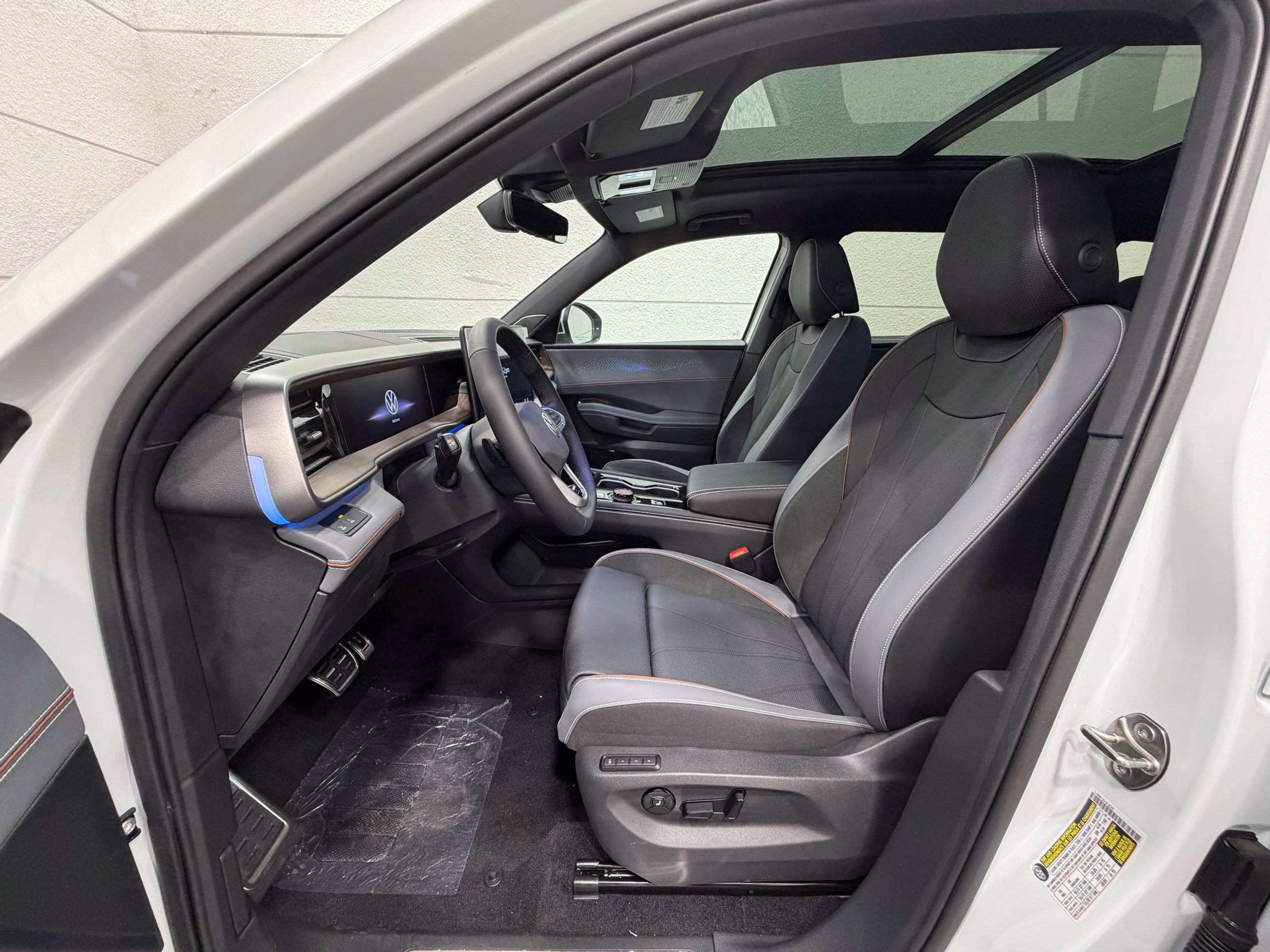 New 2027 Volkswagen Atlas SEL Premium R-Line AWD/4WD image 25