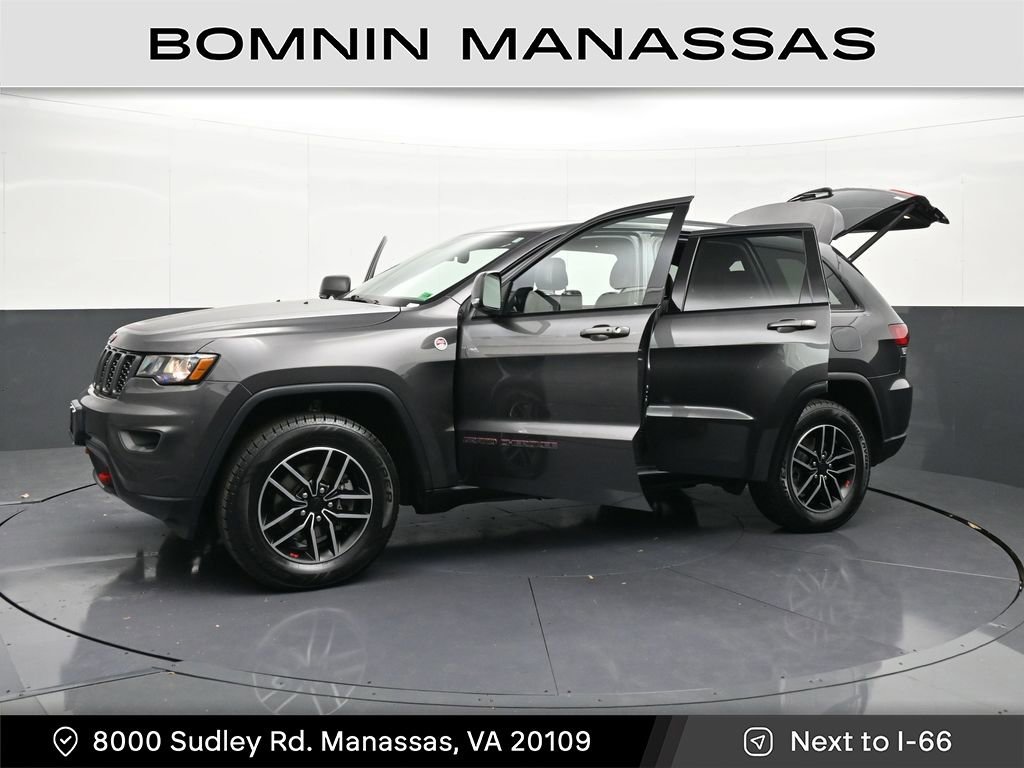 Used 2019 Jeep Grand Cherokee Trailhawk image 41