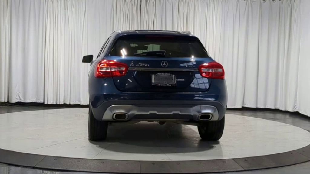 Used 2019 Mercedes-Benz GLA 250 4MATIC image 7