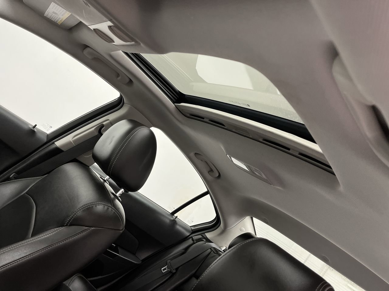 Used 2014 Chevrolet Cruze LT w/ RS Package FWD image 5