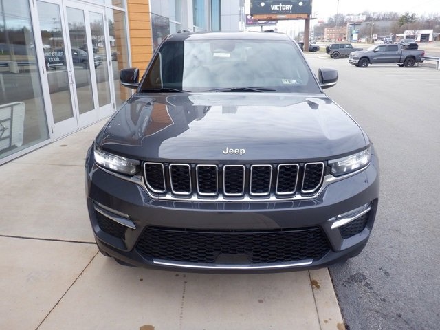 New 2025 Jeep Grand Cherokee Limited w/ Trailer Tow Package image 5