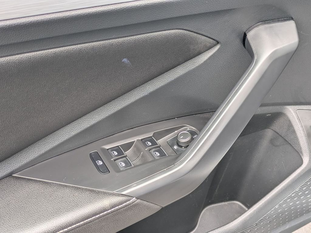 Used 2025 Volkswagen Jetta S FWD image 14