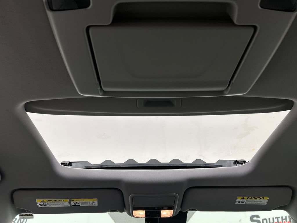 Used 2020 Honda Pilot Touring image 19