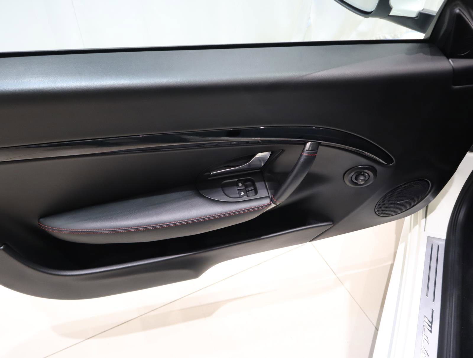 Used 2018 Maserati GranTurismo Sport image 20