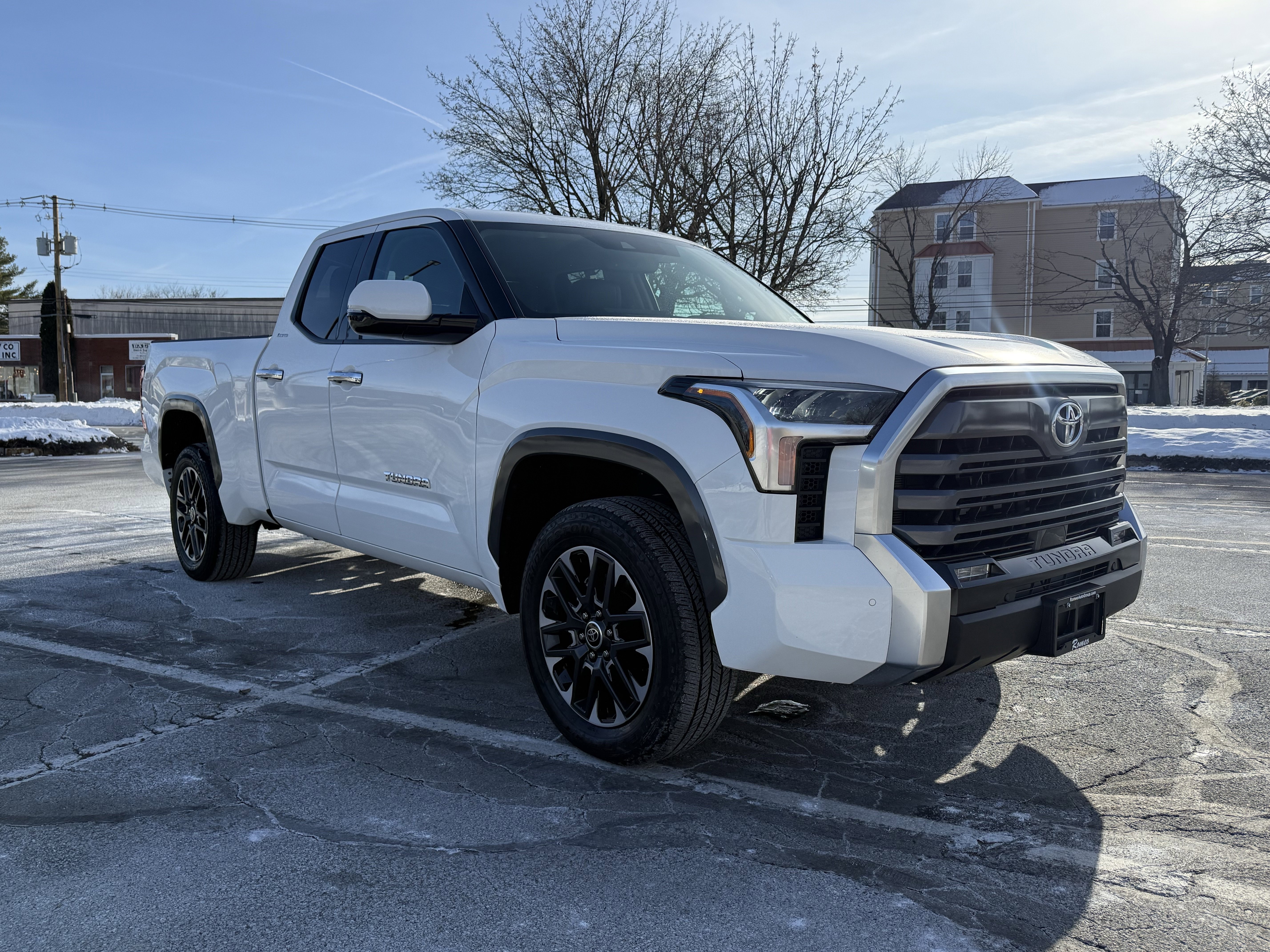 Used 2022 Toyota Tundra Limited image 13