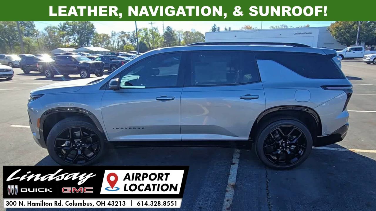 Used 2024 Chevrolet Traverse RS image 5