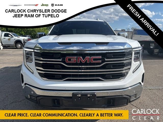 Used 2022 GMC Sierra 1500 SLT w/ SLT Premium Plus Package AWD/4WD image 3