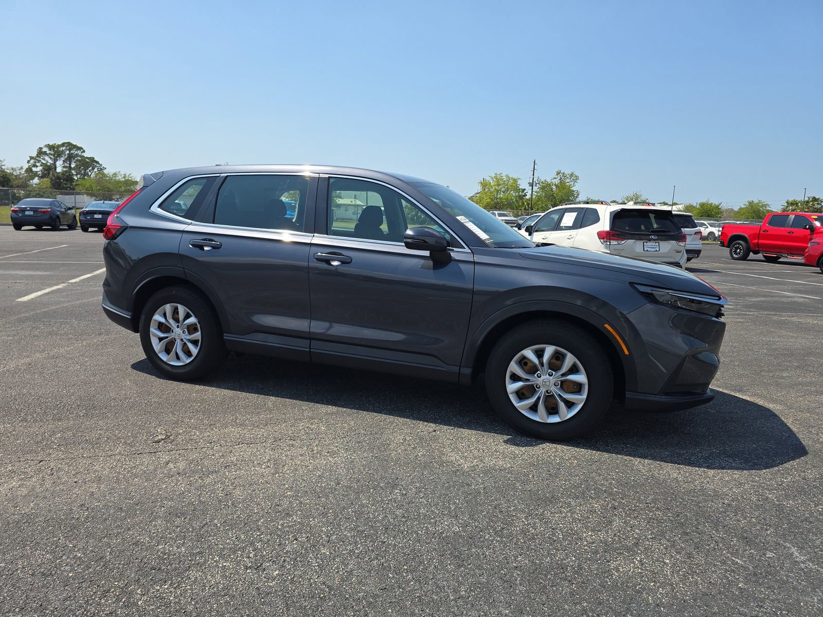 Used 2023 Honda CR-V LX image 2