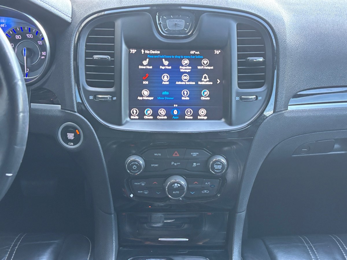 Used 2021 Chrysler 300 S image 3