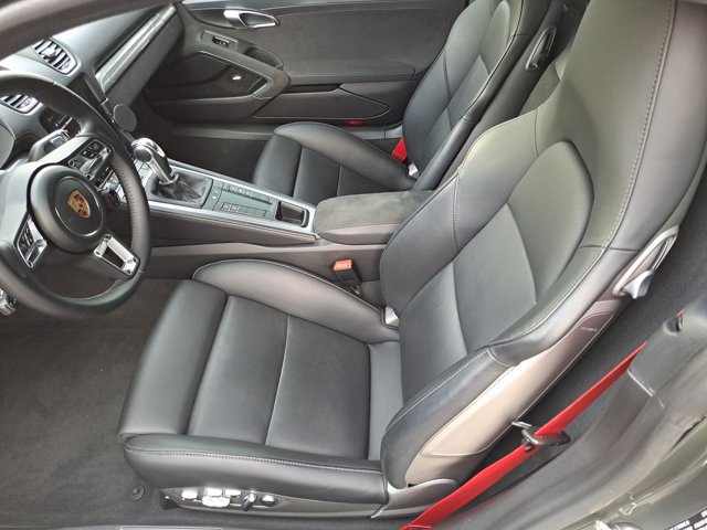 Certified 2021 Porsche 718 Cayman GTS image 19