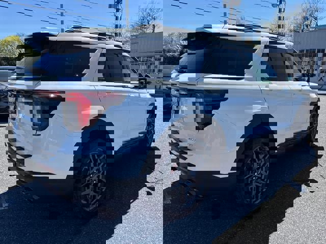 New 2026 Ford Explorer ST-Line AWD/4WD image 5