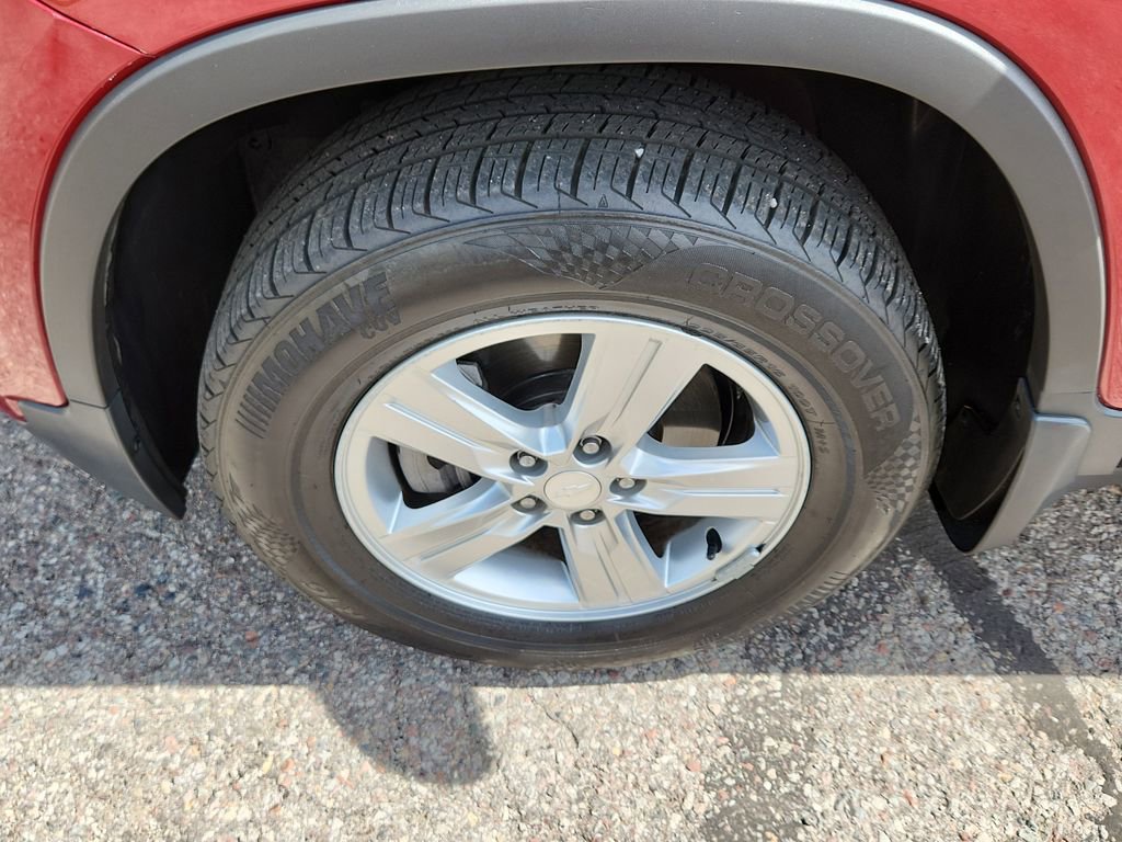 Used 2019 Chevrolet Trax LT w/ LPO, Protection Package AWD/4WD image 20