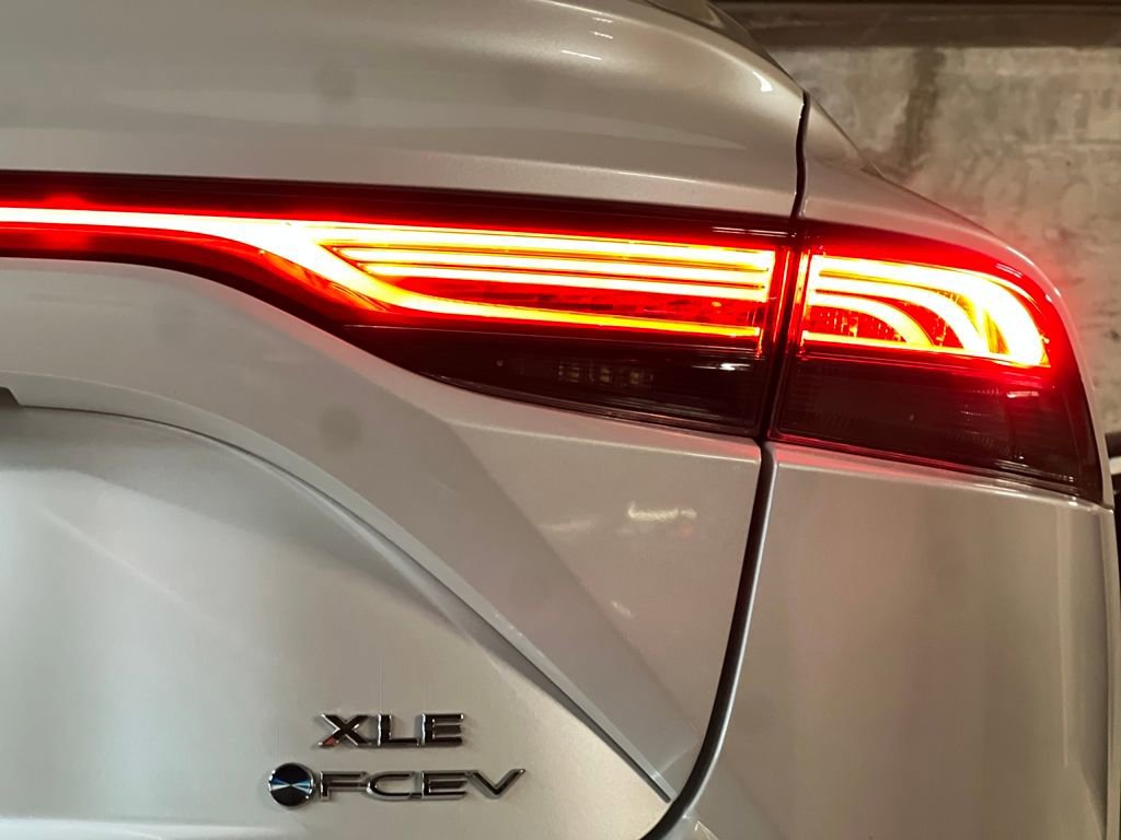 Certified 2024 Toyota Mirai XLE image 10