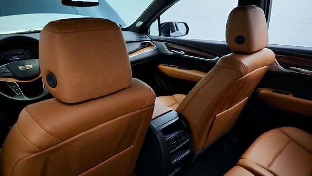 Certified 2024 Cadillac XT5 Premium Luxury w/ LPO, Floor Liner Package image 20