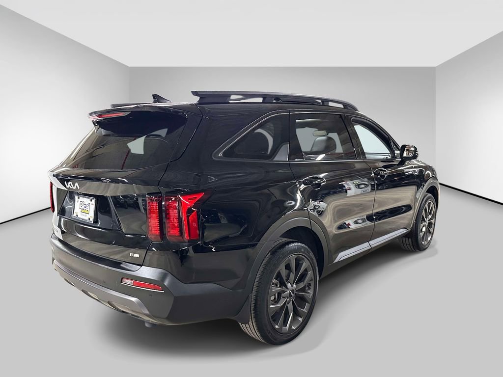Used 2023 Kia Sorento X-Line EX image 5