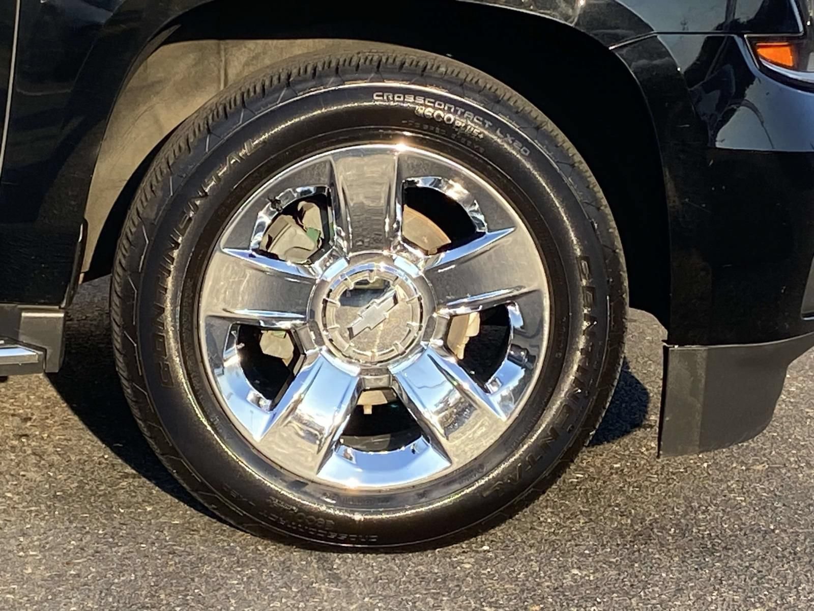 Used 2018 Chevrolet Tahoe Premier AWD/4WD image 10