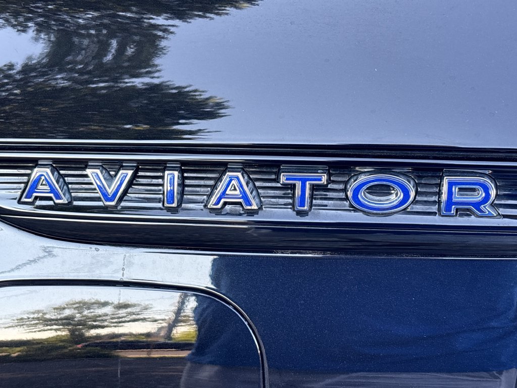 Certified 2023 Lincoln Aviator Grand Touring w/ Equipment Group 301A AWD/4WD image 49