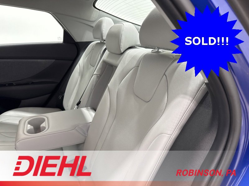 Used 2021 Hyundai Elantra Limited image 15