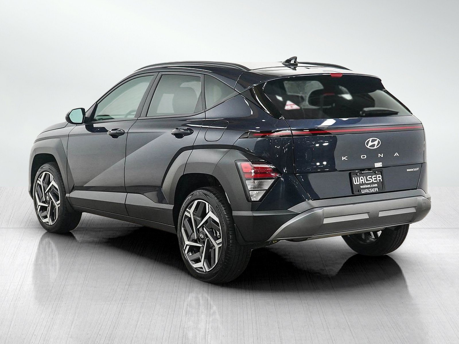 Used 2026 Hyundai Kona SEL Premium AWD/4WD image 3