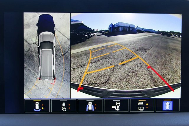 Used 2024 Chevrolet Tahoe Premier image 40