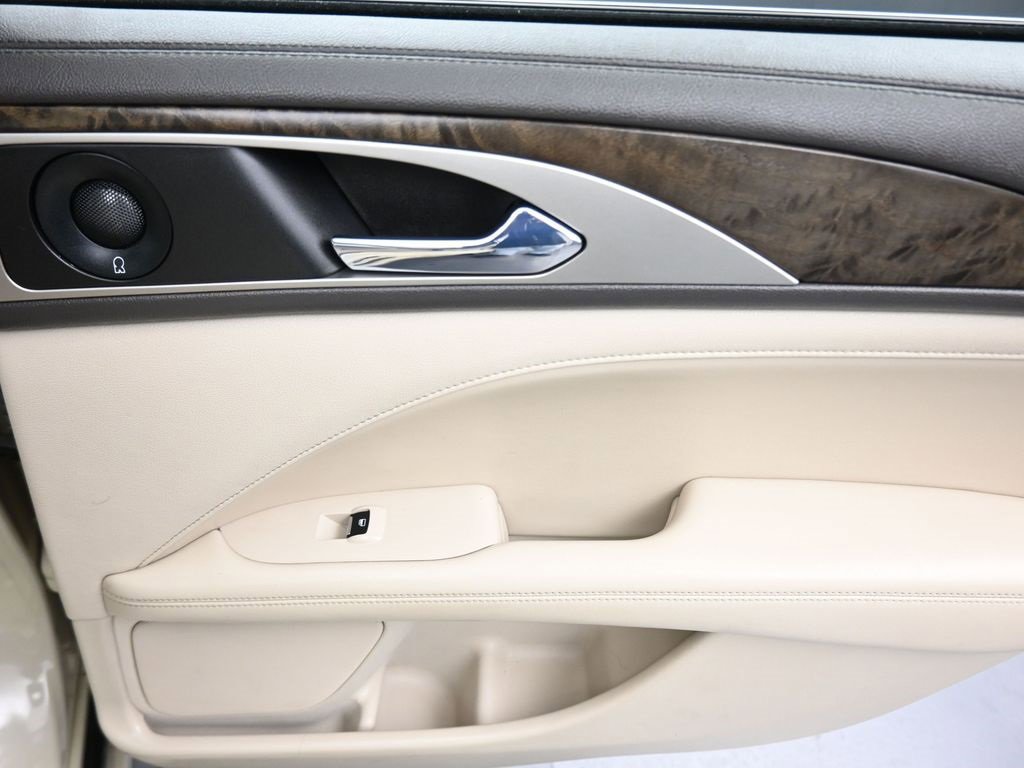 Used 2018 Lincoln MKZ Reserve w/ Technology Package image 35