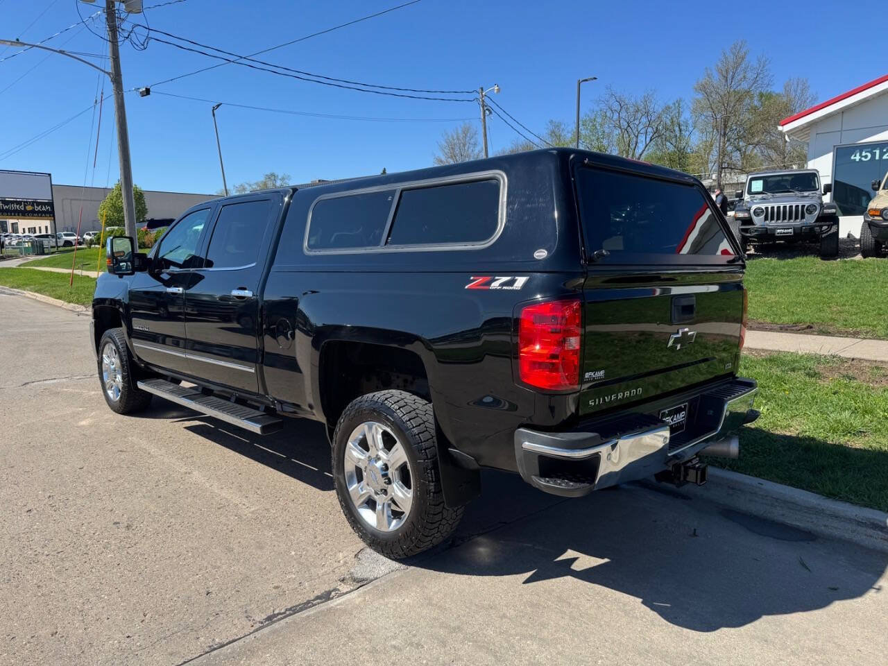 Used 2019 Chevrolet Silverado 2500 LTZ w/ Duramax Plus Package AWD/4WD image 3