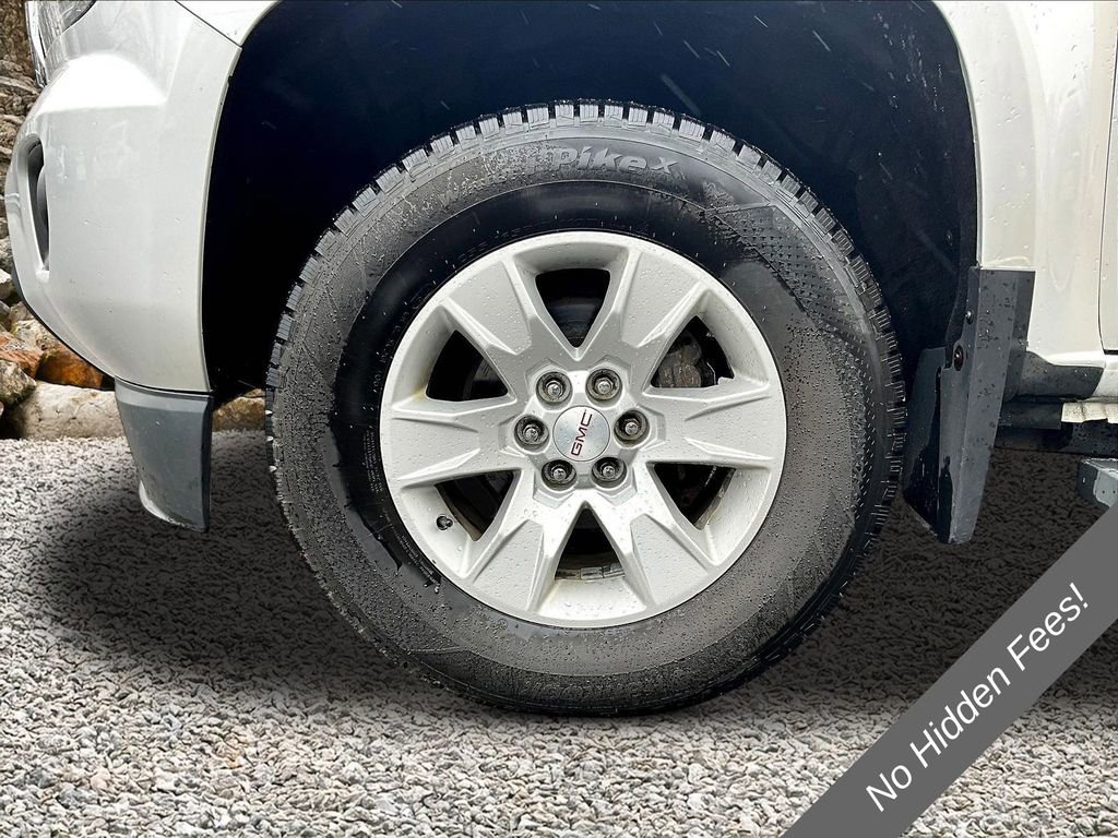 Used 2015 GMC Canyon SLE AWD/4WD image 9