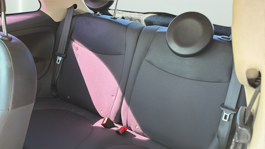 Used 2015 FIAT 500 Pop FWD image 20
