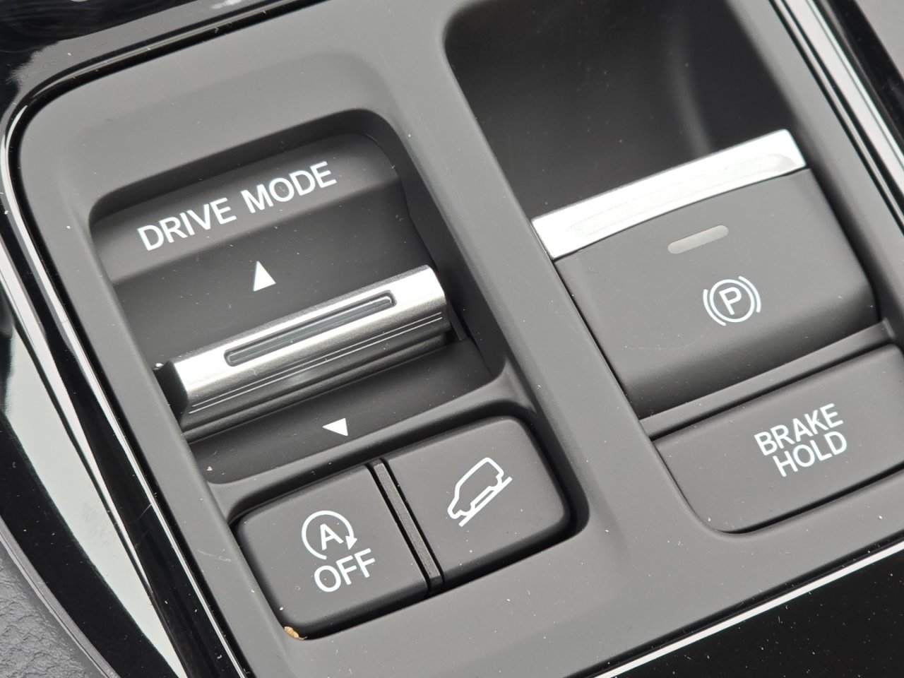 New 2025 Honda Pilot Touring image 10