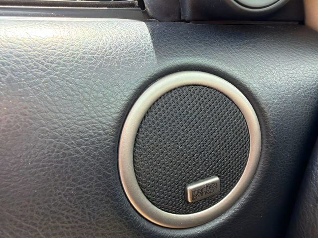 Used 2004 Lexus SC 430 Convertible RWD image 15