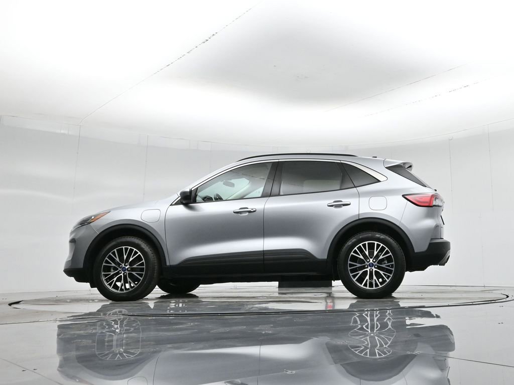 Used 2022 Ford Escape SEL image 56