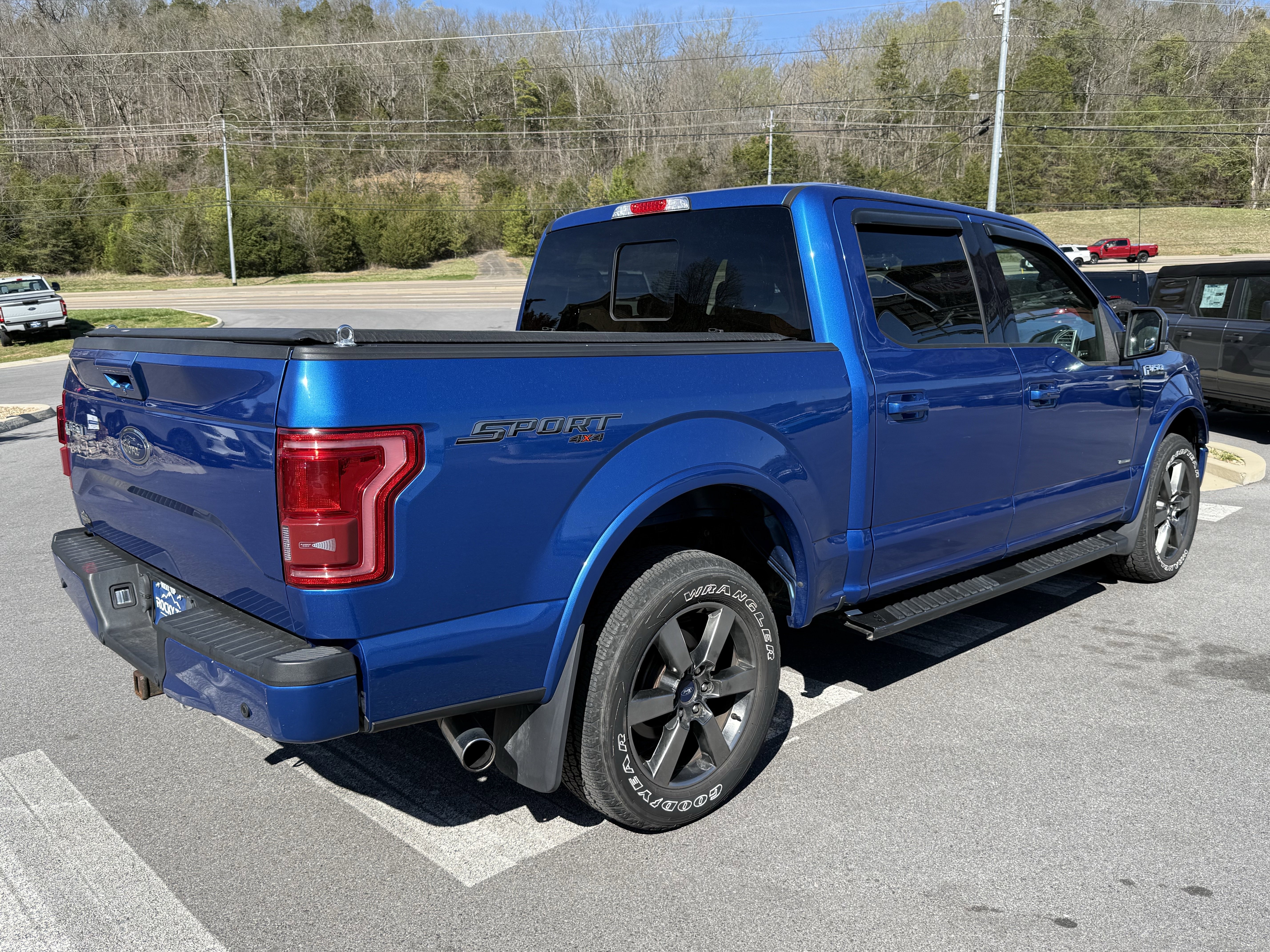 Used 2016 Ford F150 Lariat w/ Equipment Group 502A Luxury image 5