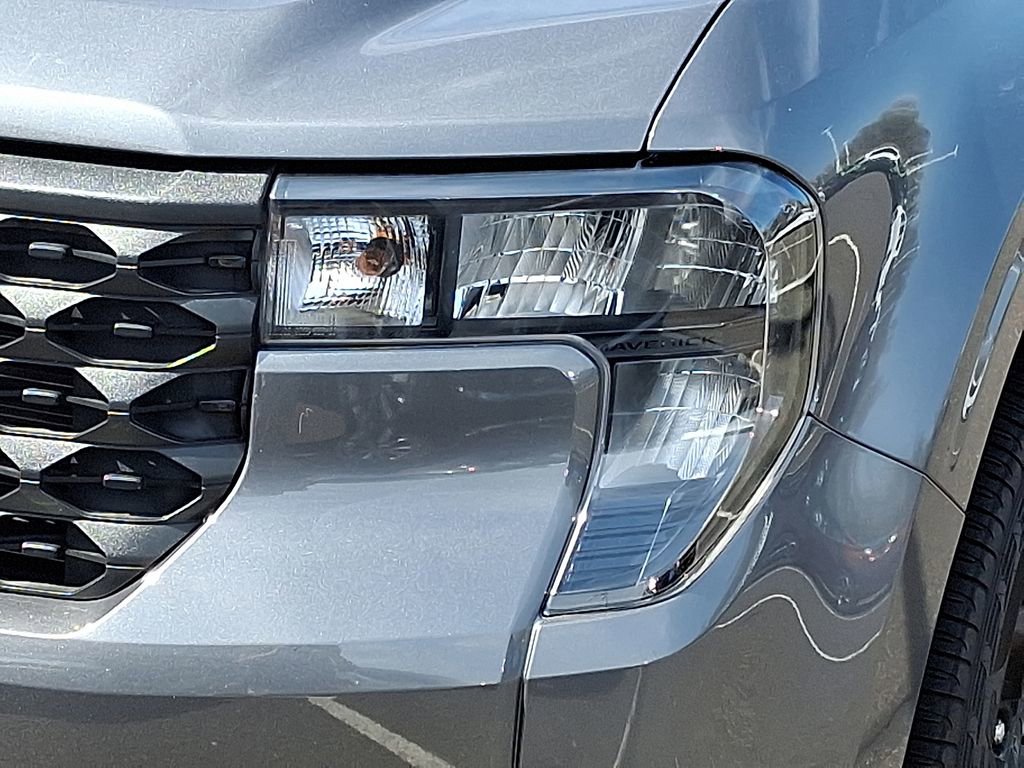 Used 2025 Ford Maverick XLT w/ XLT Luxury Package image 9