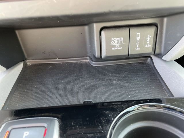 Used 2017 Honda Pilot Elite image 22