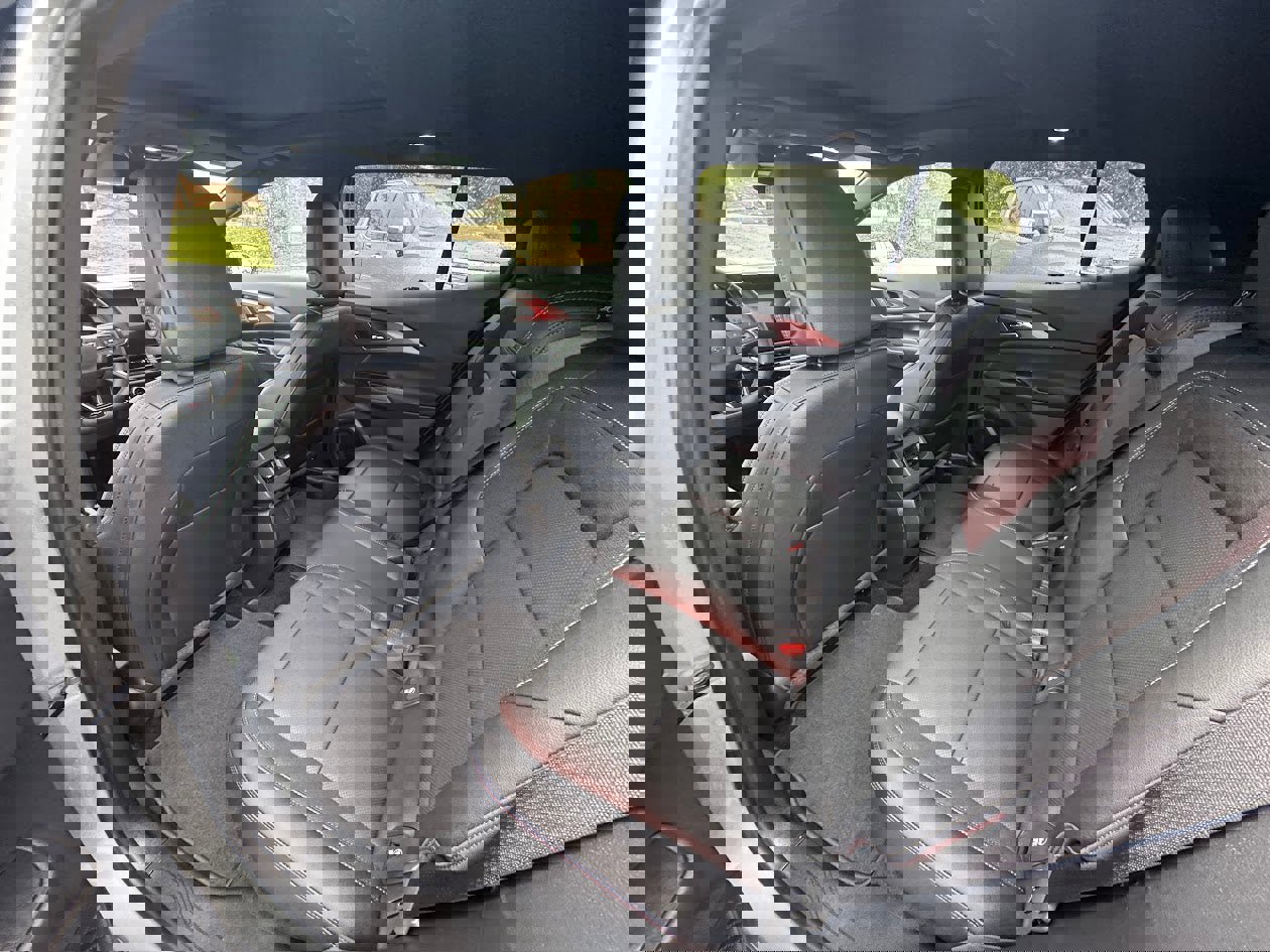 New 2026 Chevrolet Equinox EV RS image 9