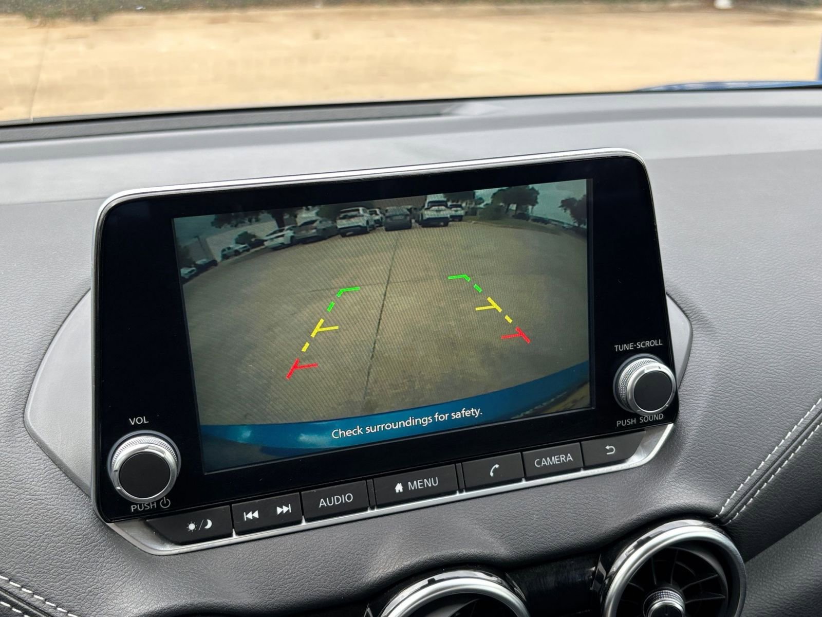 Used 2025 Nissan Sentra SV image 27