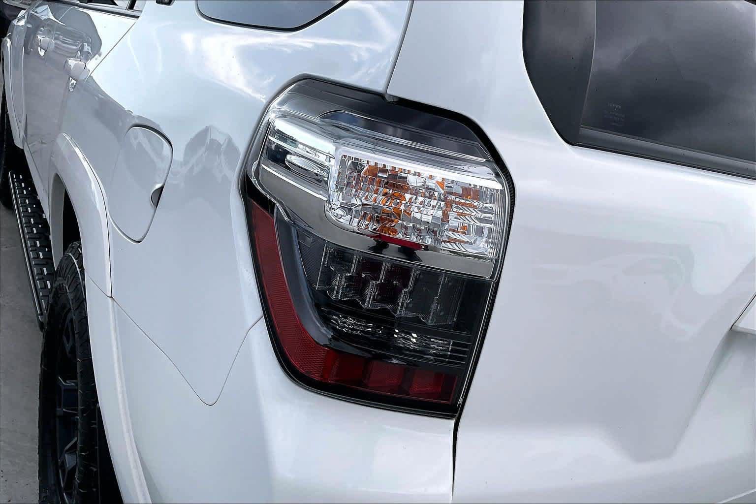 Used 2024 Toyota 4Runner SR5 Premium RWD image 32