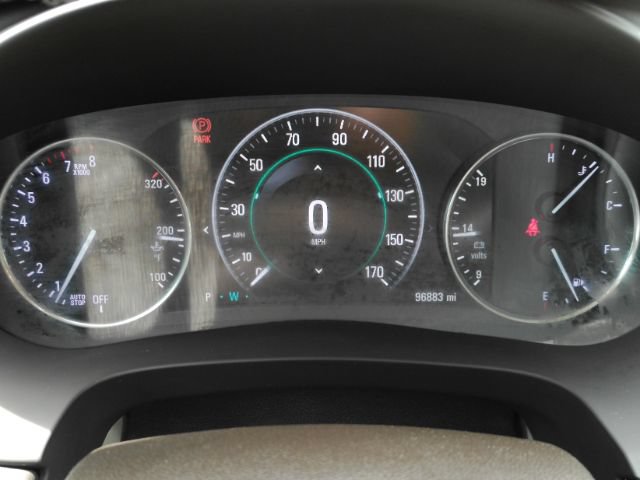 Used 2017 Buick LaCrosse Essence FWD image 40