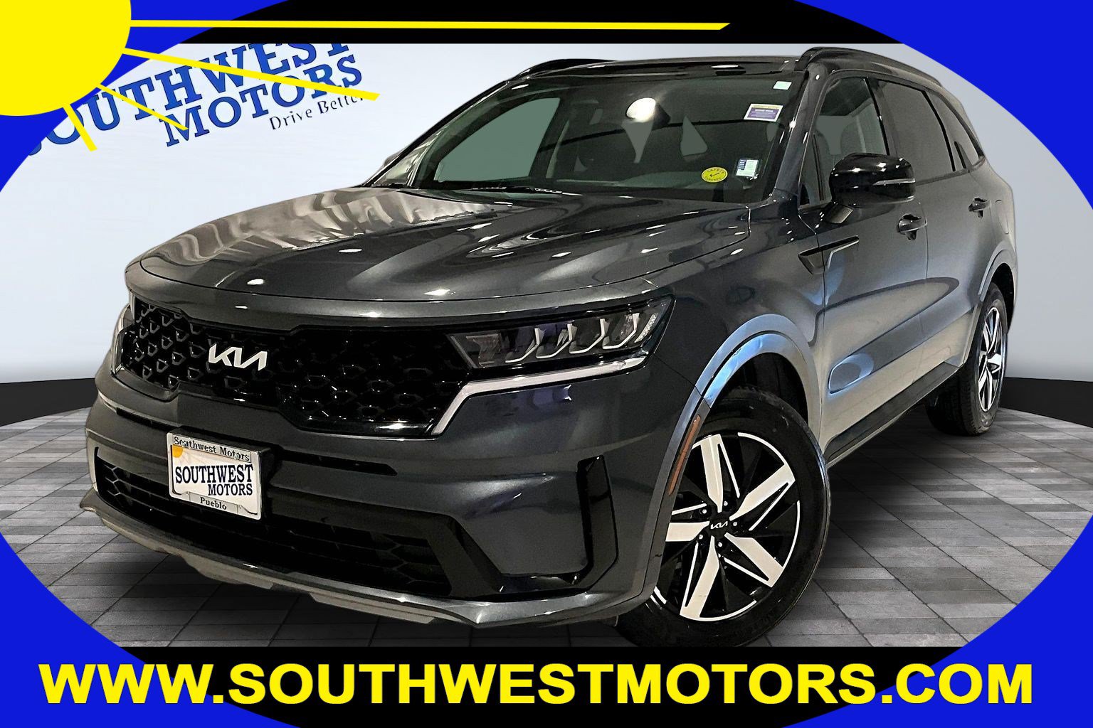 Used 2023 Kia Sorento S w/ Panoramic Sunroof Package
