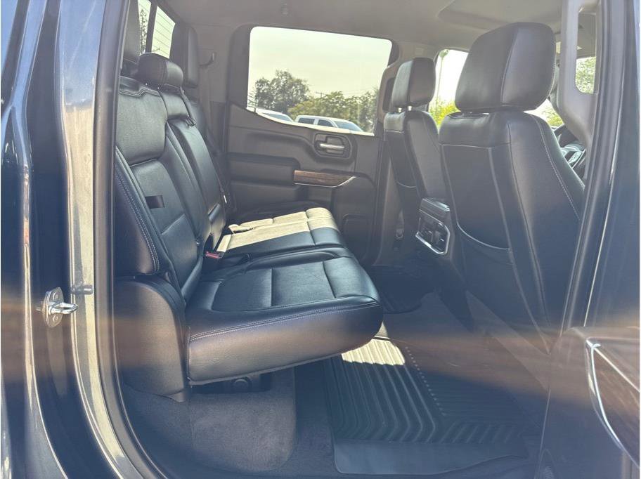 Used 2021 GMC Sierra 1500 Elevation w/ Preferred Package image 18