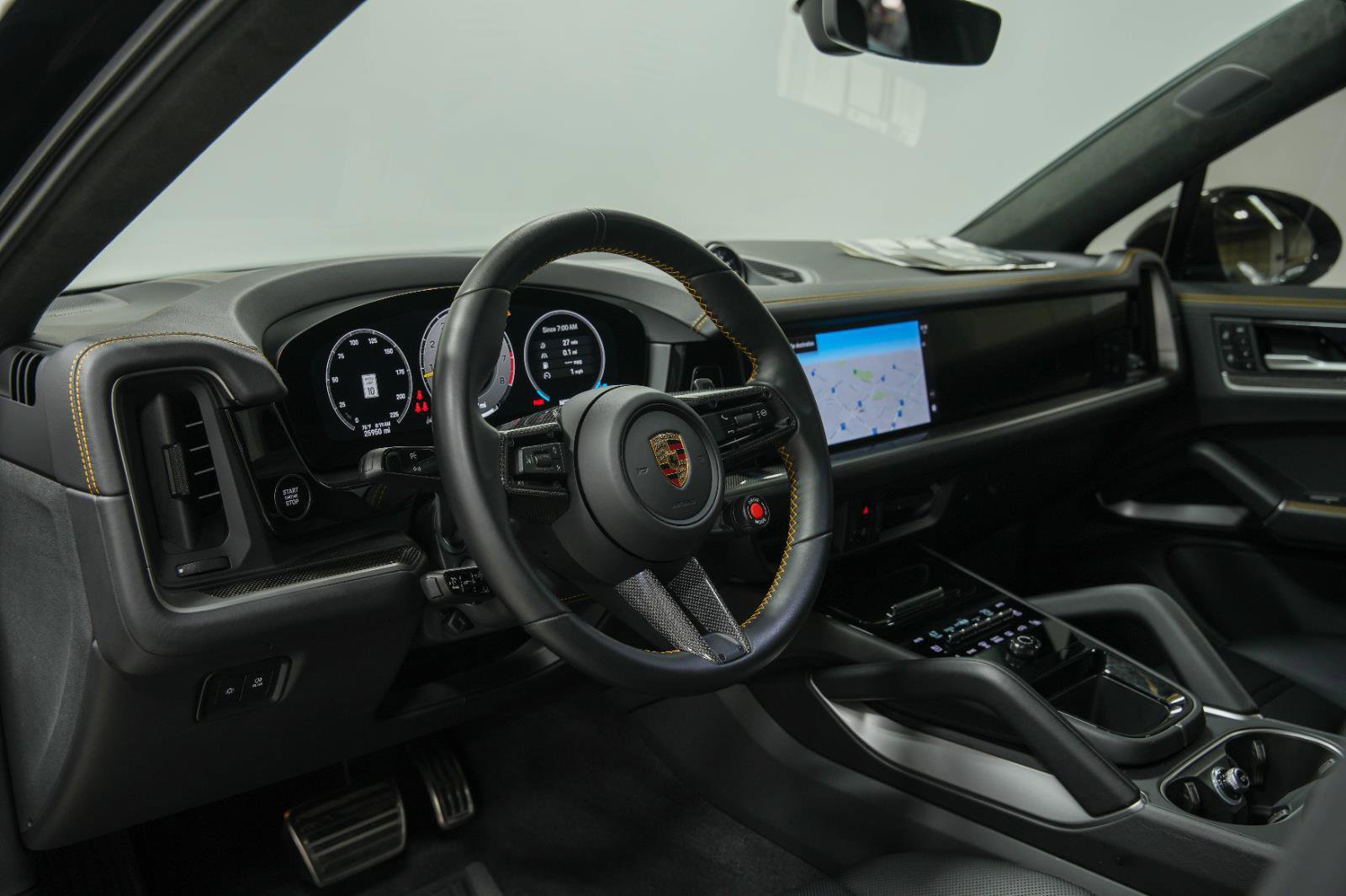 Used 2024 Porsche Cayenne Turbo GT image 96