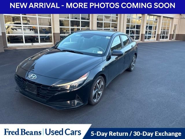Used 2023 Hyundai Elantra SEL w/ Convenience Package